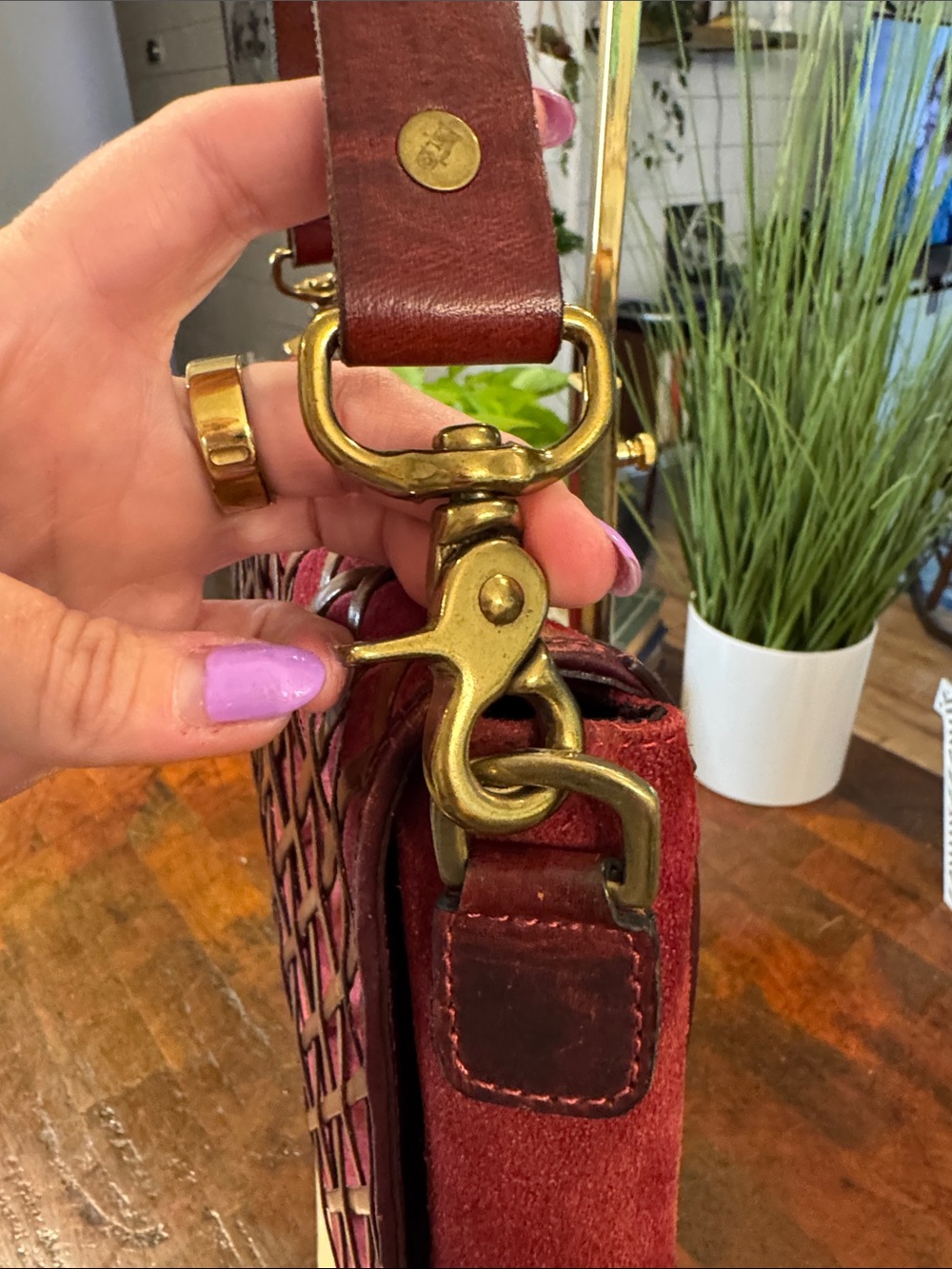Mulberry Vintage (1980s) Burgundy Woven-Trim Shoulder Bag - Picture 2 of 16